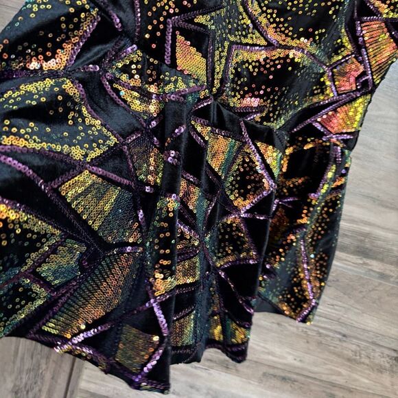 A Wish Come True 24203X Dance Costume Black Velvet Purple Gold Sequins Jazz Acro - Picture 9 of 10